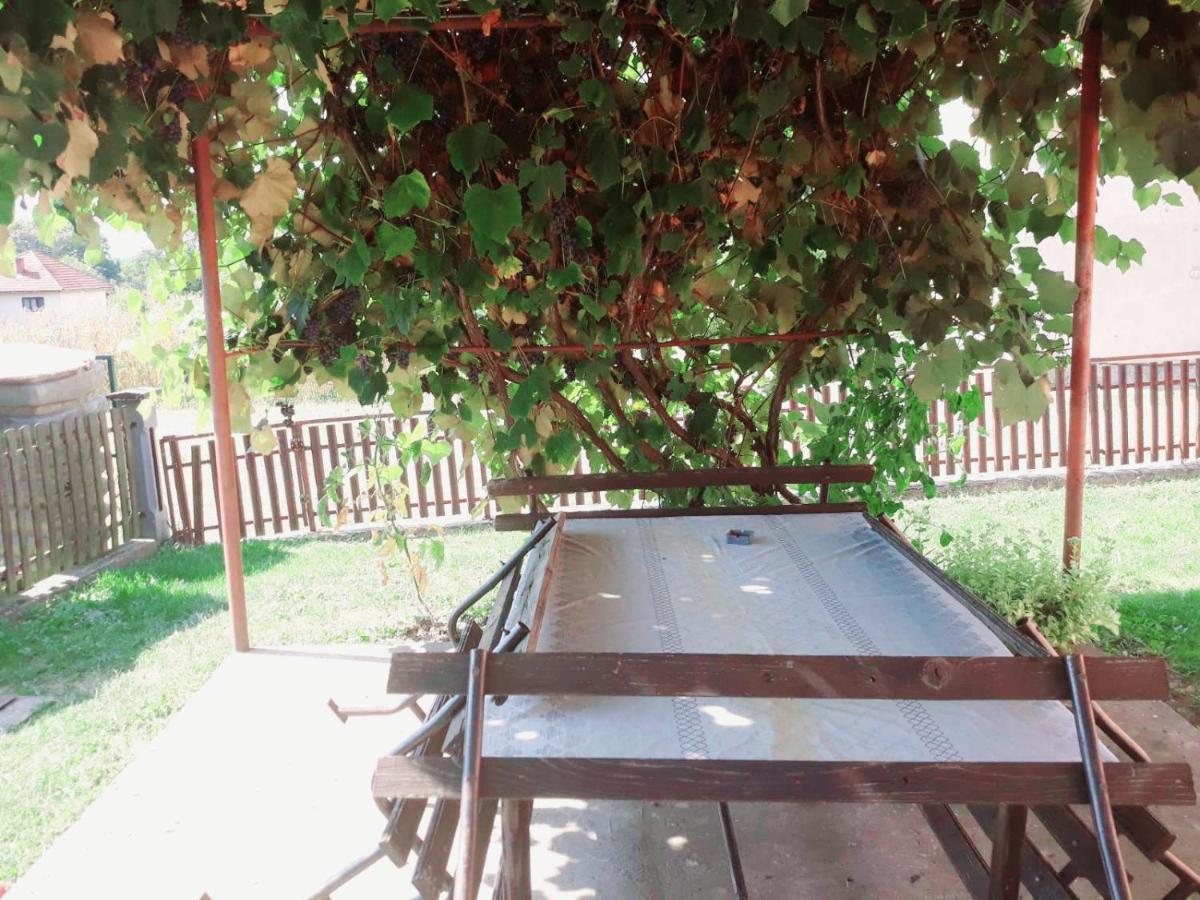 Dubrave Gornje Guest House Ahmo Halilcevic מראה חיצוני תמונה