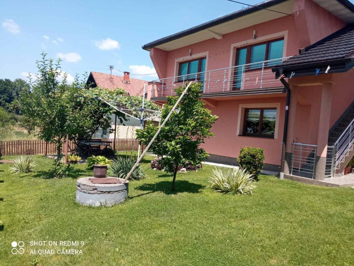 Dubrave Gornje Guest House Ahmo Halilcevic מראה חיצוני תמונה