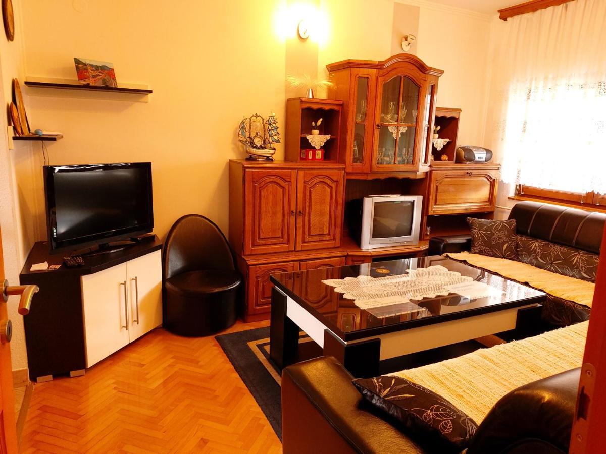 Dubrave Gornje Guest House Ahmo Halilcevic מראה חיצוני תמונה